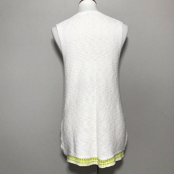 NEIMAN MARCUS Sleeveless Knit & Crochet Long Sweater Size Medium - Picture 6 of 9